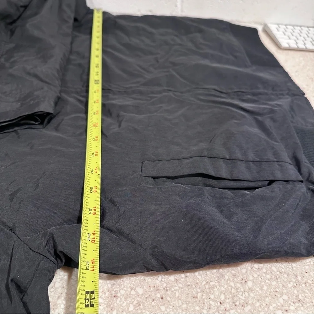 EUC Men’s Banana Republic Insulated Bomber Jacket Interior & Exterior Pockets L